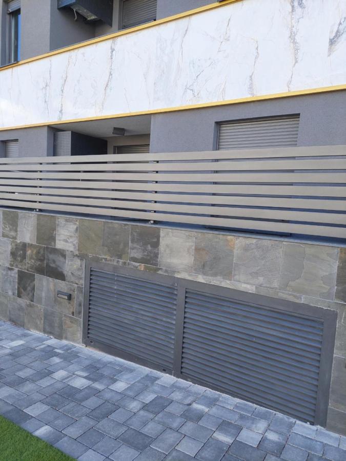 Apartment Paola With Free Private Parking Place Split Buitenkant foto