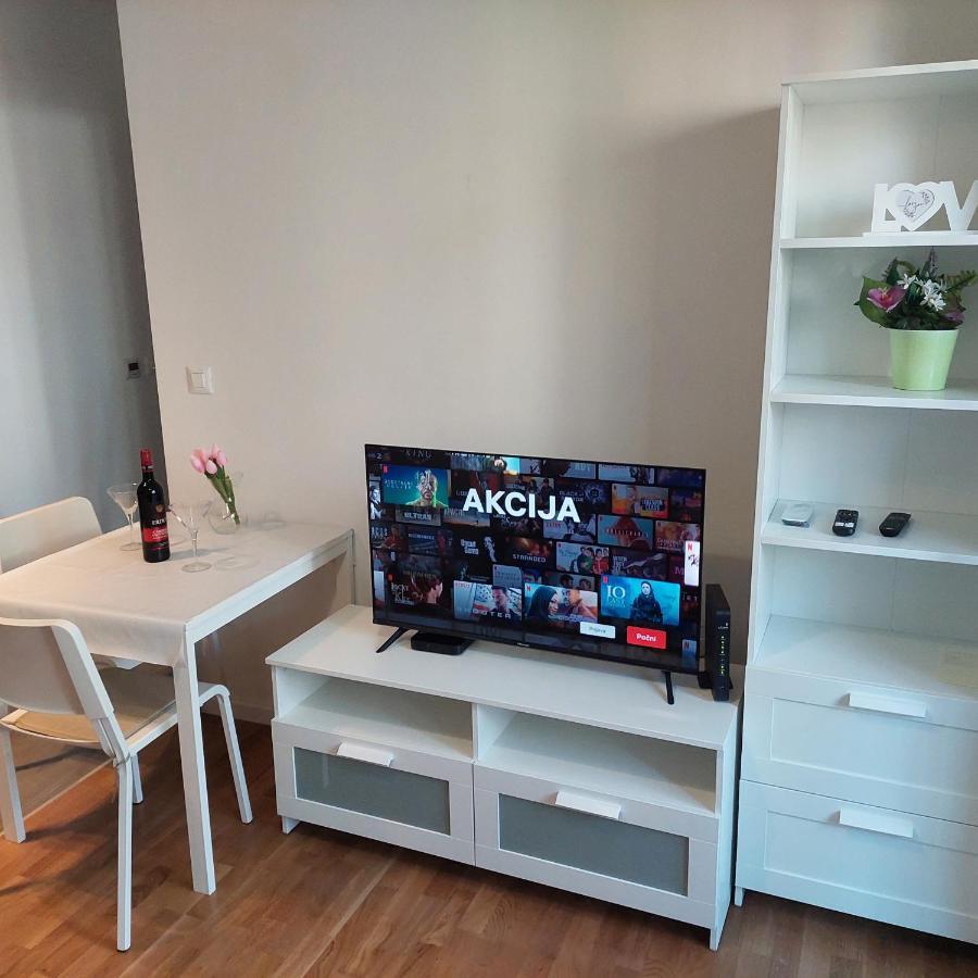 Apartment Paola With Free Private Parking Place Split Buitenkant foto